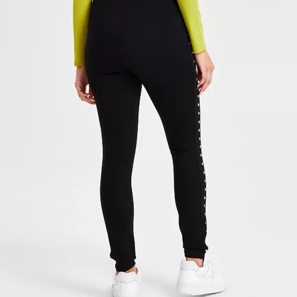Black High-Waisted Pants with Side Studs - Picture 4 of 6